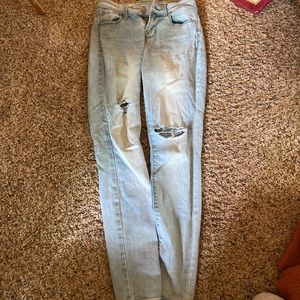 Old navy ripped skinny jeans